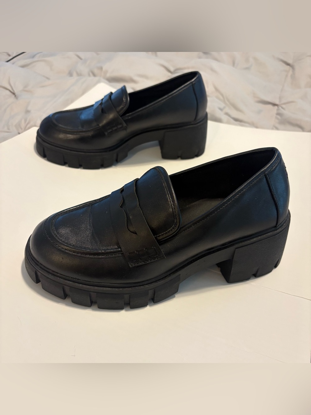 Torrid Chunky Penny Loafers Women’s Size 10WW Black Extra Wide Lug Sole Platform